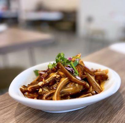 红油猪耳 Spicy Pig Ears | $9.95