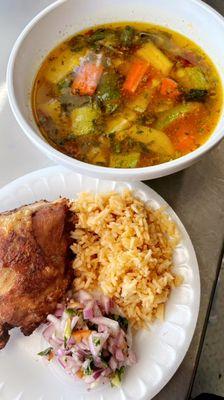 Sopa de pollo