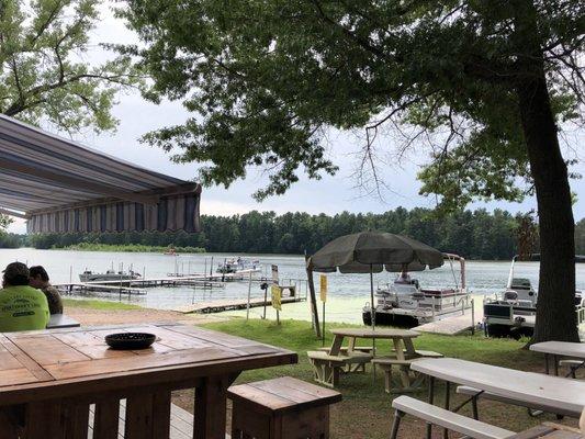 Patio outside. Enjoy a cool drink in a quiet part of the lake. Watch the blue heron and eagles fly by.