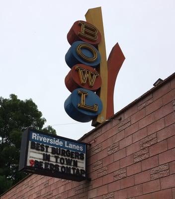 Riverside Lanes in Colusa, CA