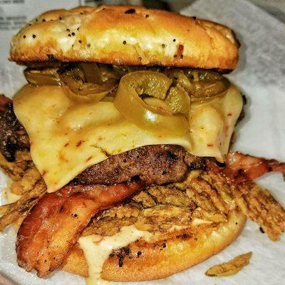 Spicy Chipotle Monterary Jalapeno Bacon Burger(single)