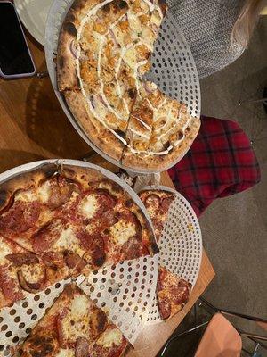 Pepperoni & Bacon Pizza Buffalo Cauliflower Pizza