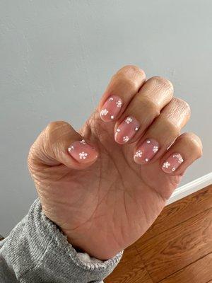 I always get my hair done here and I just discovered recently that they do nails now too! So cute!