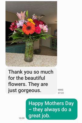 Mothers Day arrangement with feedback from the recipient.