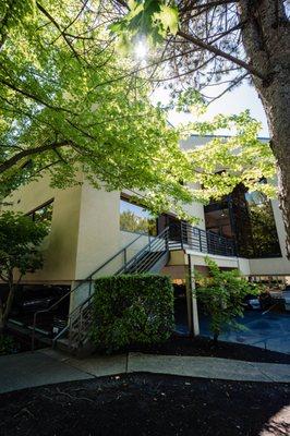 Photo of our beautiful office on Mercer Island.