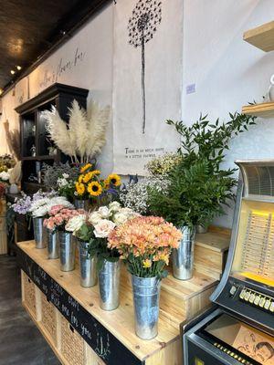 Willow's Flower Bar