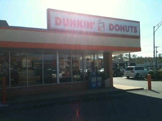 Dunkin' - Closed