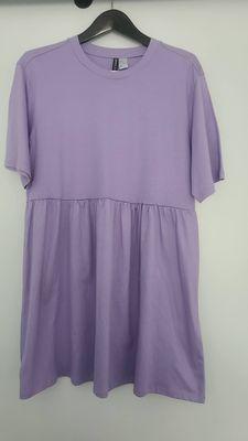 H & M purple flow-y dress