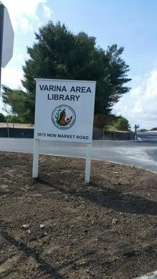 The new Varina Library is now open.