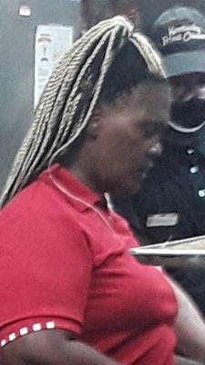 Employees not wearing masks at KFC ON LOCKWOOD