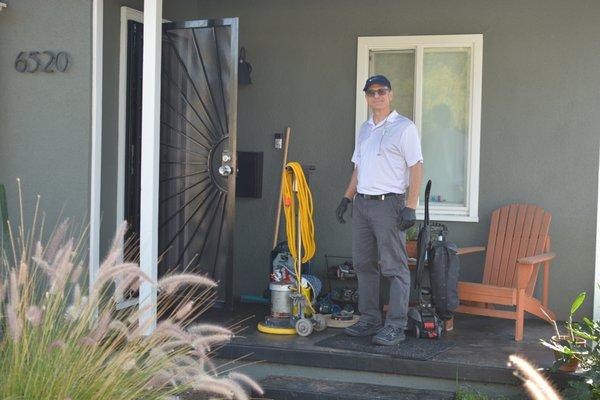 Bryan, owner of Naturally Green Cleaning, a carpet cleaning company near Manhattan Beach, CA.