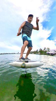 Electric hydrofoil lessons available in Miami Beach