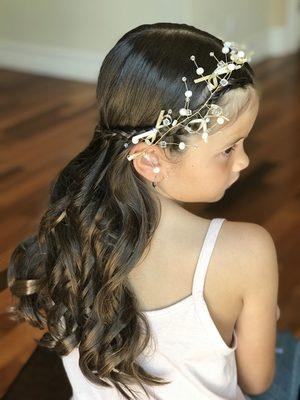 Flower Girl Hairstyle