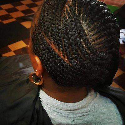 #Invisible. #BoxeBraids . #Cornrows . #Inter locks .  #Weaves . #Senegalese twits . #KinkyTwists . Kids