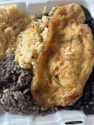 Pupusa & chile relleno heaven