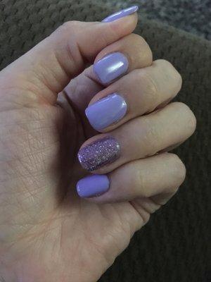 Gel polish with glitter