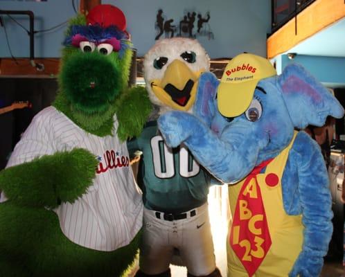 Bubbles, Swoop, & The Phanatic