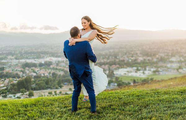 Bride and groom at Heritage Hill in Murrieta