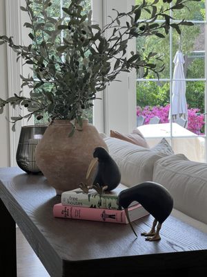 Family Room - Detail Console Table