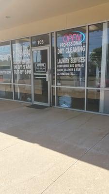 Ike's Cleaners