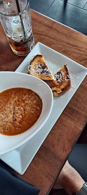 Grilled cheese and tomato soup