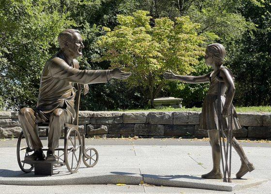 @bigmovie // FDR Hope Memorial