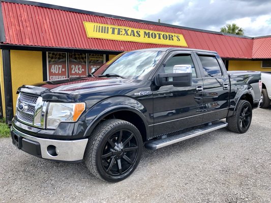 New Arrival Ford F-150 Lariat