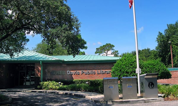 Austin Davis Public Library