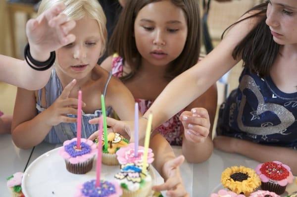 Have your birthday party at Fashion Camp!