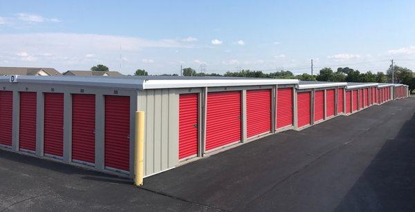 St. Joseph Self Storage on Riverside Road - Exterior