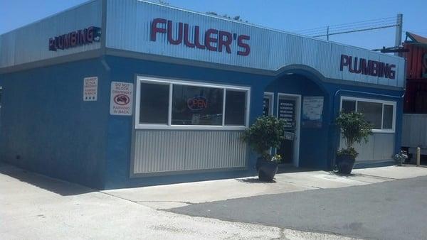 Store front of Fuller's Plumbing