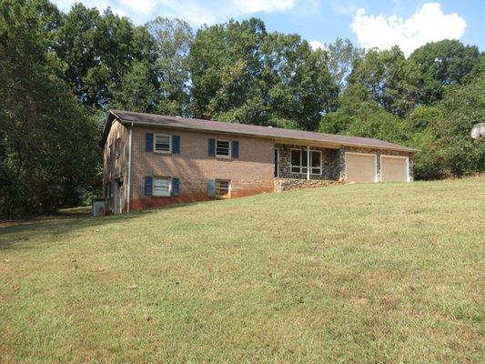 1227 Briarcreek Drive, Newton, NC  $120,000