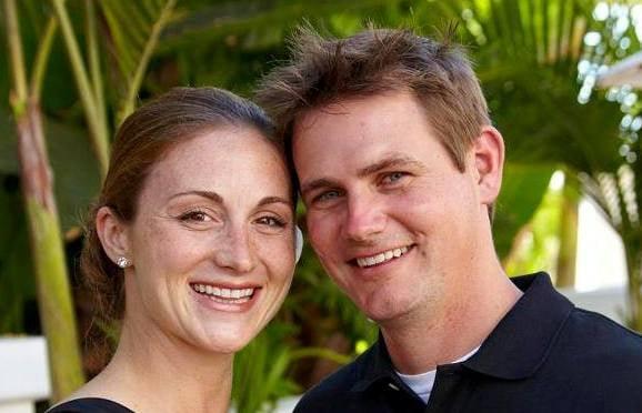 Husband and wife Chiropractors work together to offer patients the best possible care.