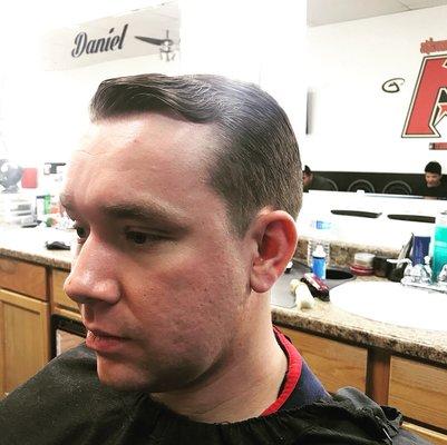 Gentlemens haircut.