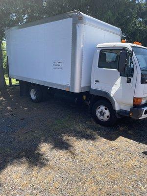 14ft box truck