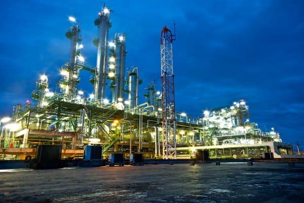 Safety Solutions for the Petrochemical Industry - Control Zone Solutions