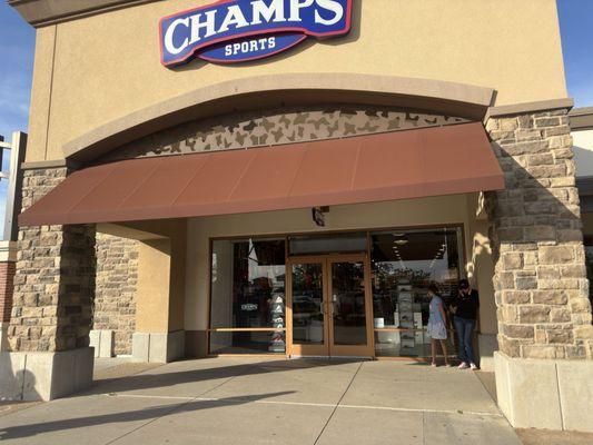 Champs Sports