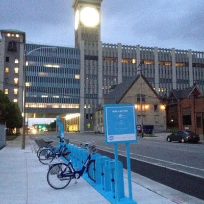 Truly the "Polish Moon" in this pic! 2nd & Washington, New Bublr bike rack.