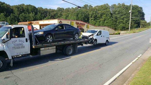 Top Dog Towing in Action