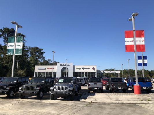 Rainbow Chrysler Dodge Jeep Ram