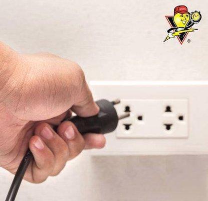 Mister Sparky Electrician Cypress - outlet repair