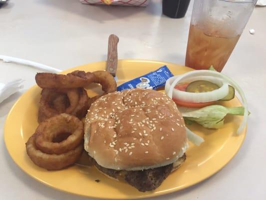 Cheeseburger and onion rings