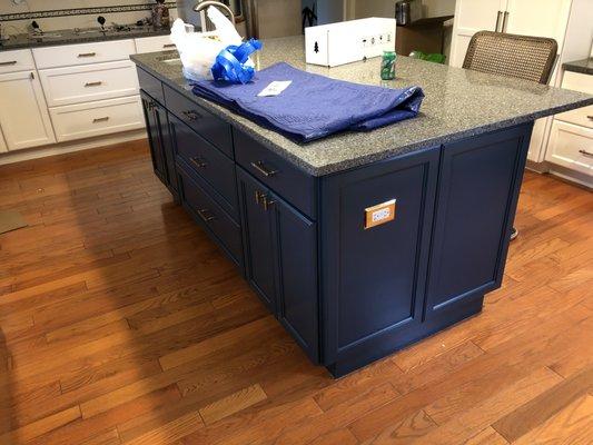 Kitchen Cabinet Refinishing- Wilmette, IL.