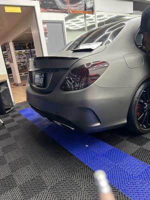 Tail lights tint