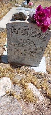 some new head stones have replace the deteriorated crosses and other information