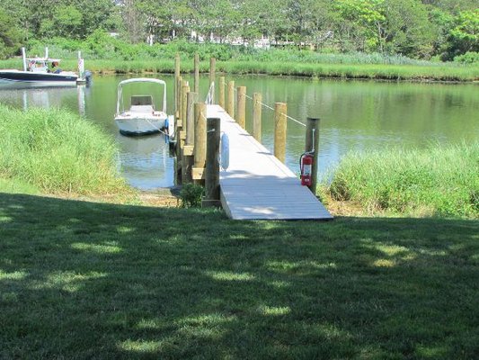 Reeve's Creek Dock Building