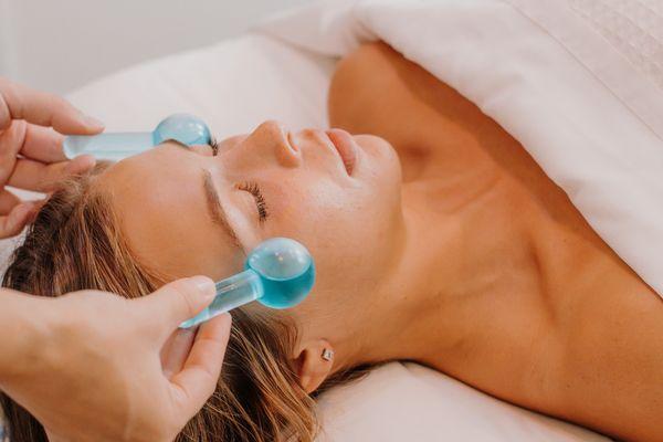 Facial Massage with Cooling Tubes