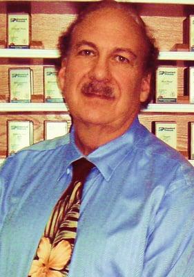 Dr. Lanny Lipson, Applied Kinesiology Specialist, Clinic Director