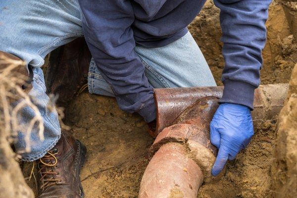 clogged plumbing pipe