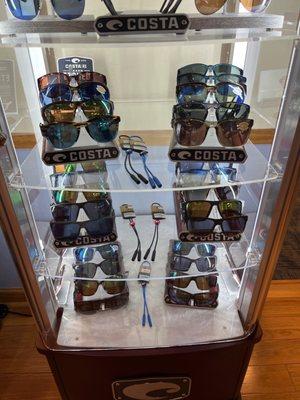 Lots of eyeglasses to choose from